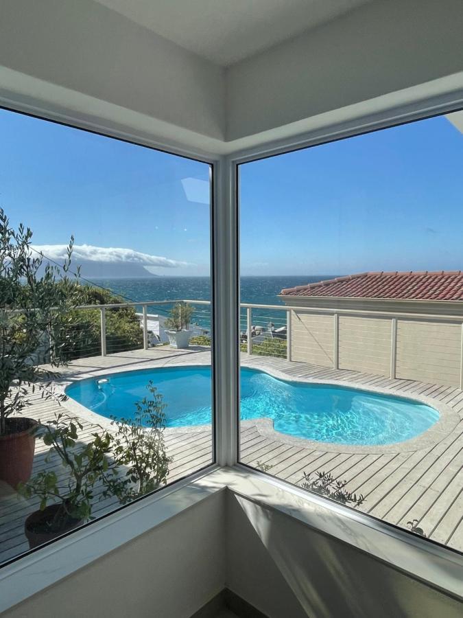 Whale Rock Apartment Cape Town Bagian luar foto